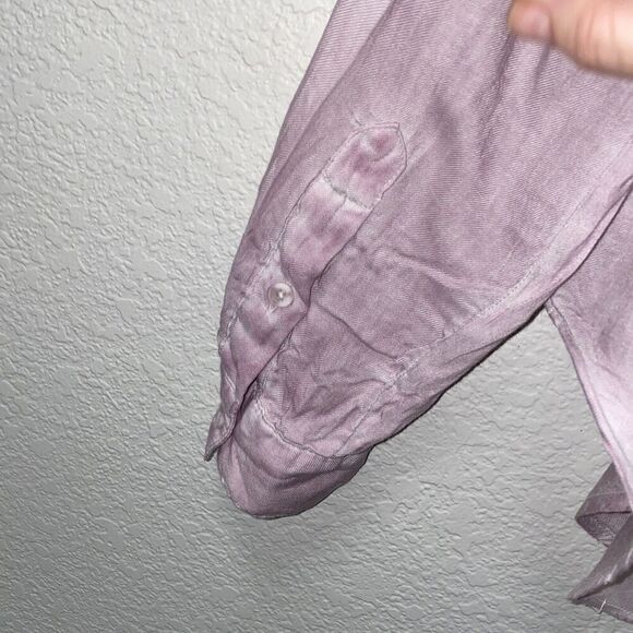 Anthropologie Cloth & Stone Lavendar Washed 1/2 button down top Small - Picture 7 of 8